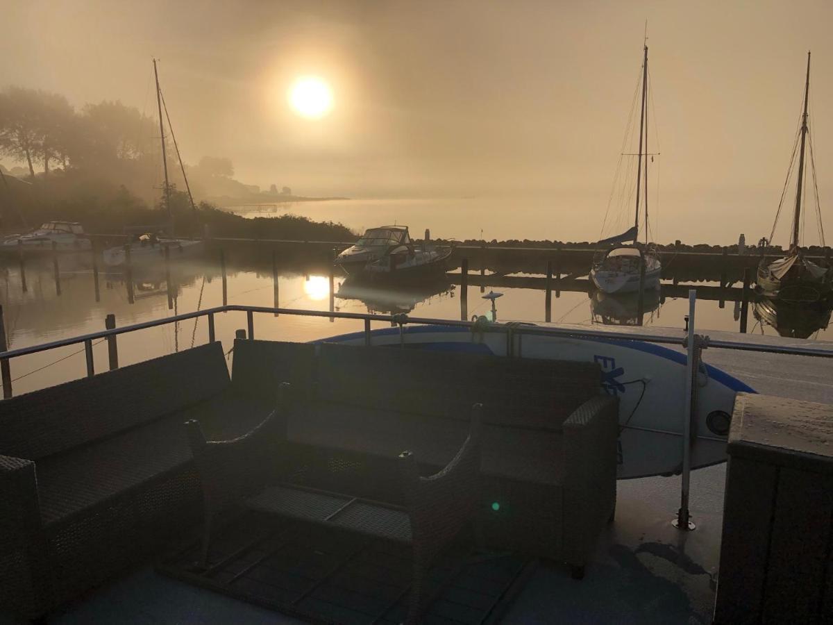 Готель Hausboot-Lafe Flensburger Foerde Egernsund Екстер'єр фото
